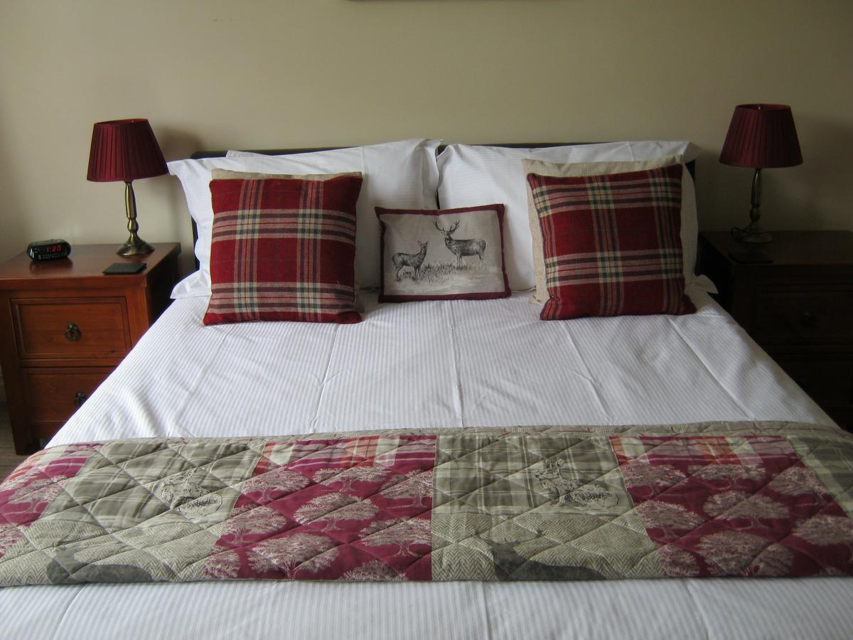 Autumn Leaves Guest House Уитби Экстерьер фото
