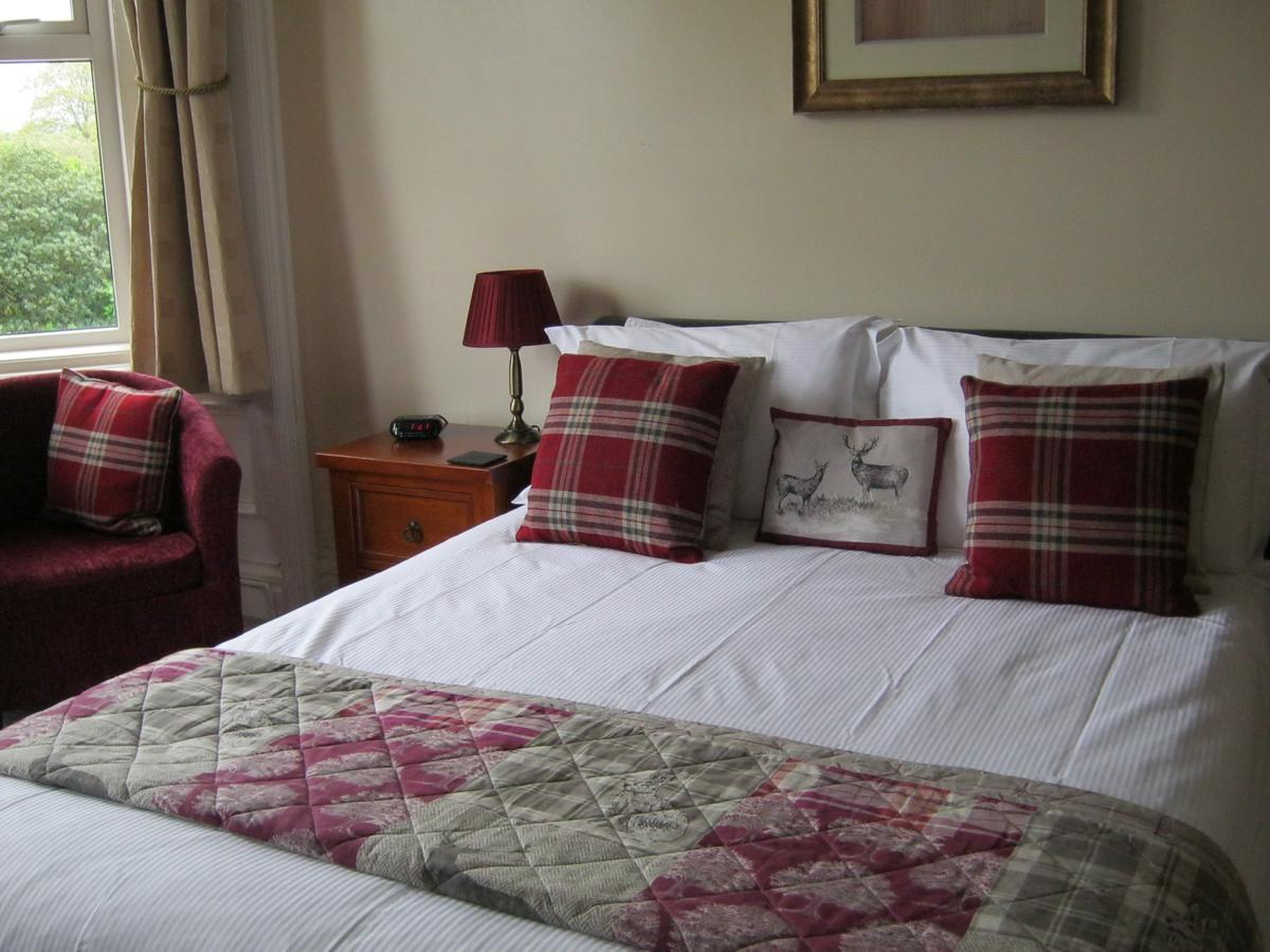 Autumn Leaves Guest House Уитби Экстерьер фото